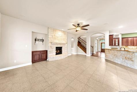 10811 Zedernholz Run New Braunfels TX 78132