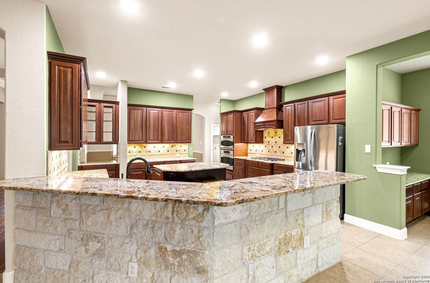 10811 Zedernholz Run New Braunfels TX 78132