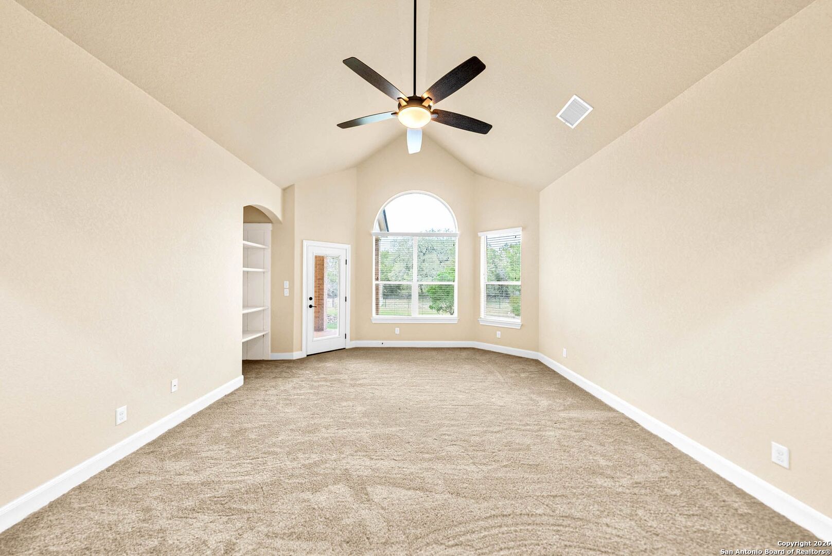 10811 Zedernholz Run New Braunfels TX 78132