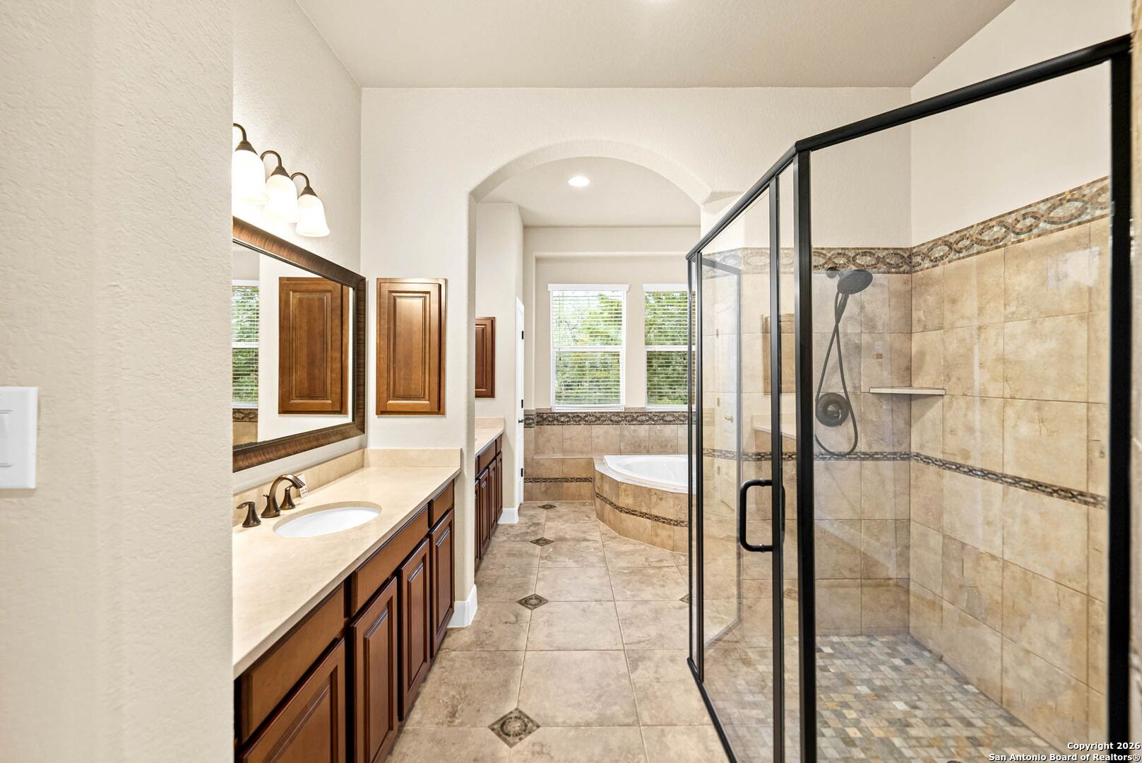 10811 Zedernholz Run New Braunfels TX 78132