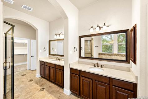 10811 Zedernholz Run New Braunfels TX 78132