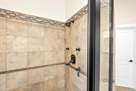 10811 Zedernholz Run New Braunfels TX 78132
