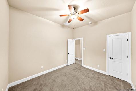 10811 Zedernholz Run New Braunfels TX 78132