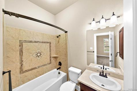 10811 Zedernholz Run New Braunfels TX 78132