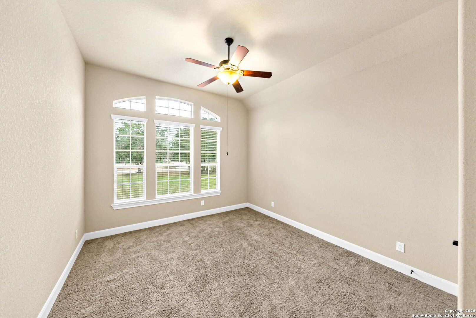 10811 Zedernholz Run New Braunfels TX 78132