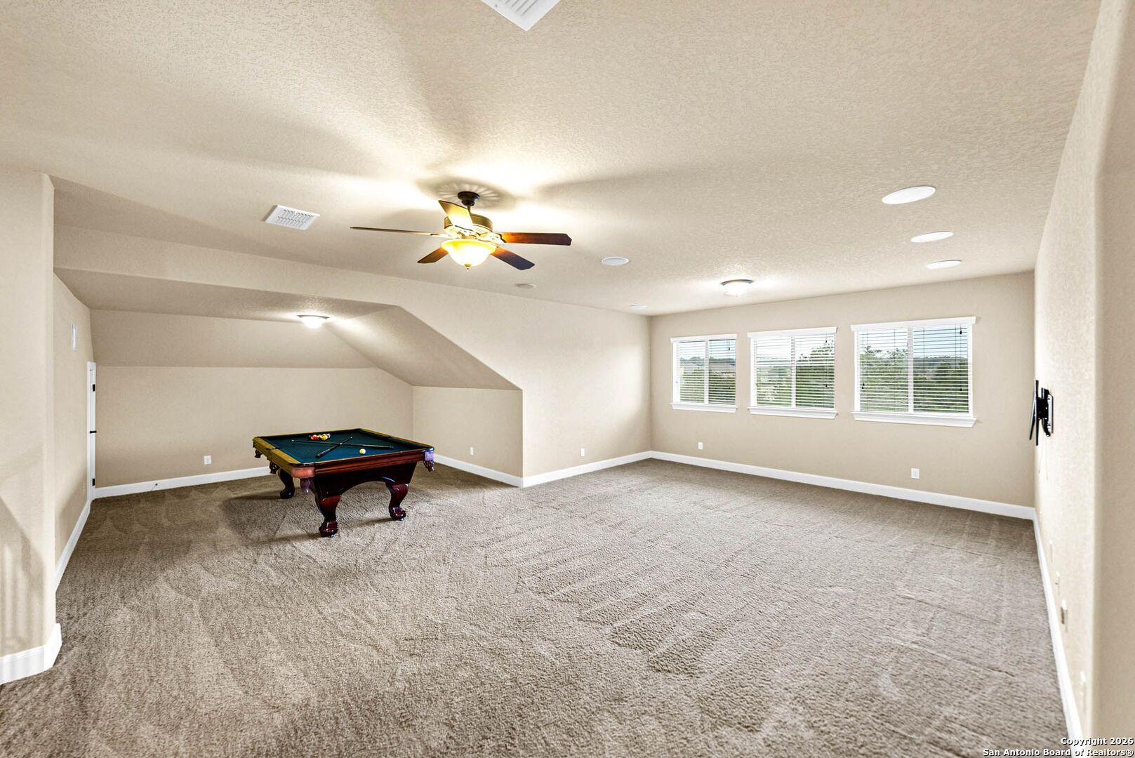 10811 Zedernholz Run New Braunfels TX 78132