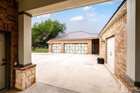 10811 Zedernholz Run New Braunfels TX 78132