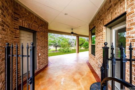 10811 Zedernholz Run New Braunfels TX 78132