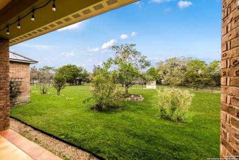 10811 Zedernholz Run New Braunfels TX 78132