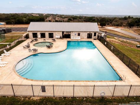10811 Zedernholz Run New Braunfels TX 78132