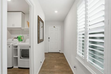 481 Middle Green Loop Floresville TX 78114