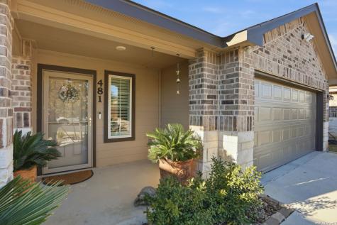 481 Middle Green Loop Floresville TX 78114