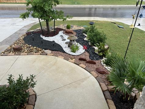 481 Middle Green Loop Floresville TX 78114