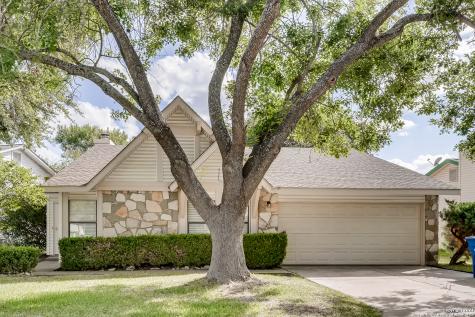 3334 Falcon Grove Drive San Antonio TX 78247