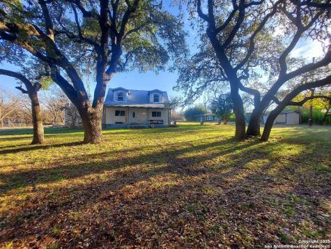 6051 Babcock Road San Antonio TX 78240