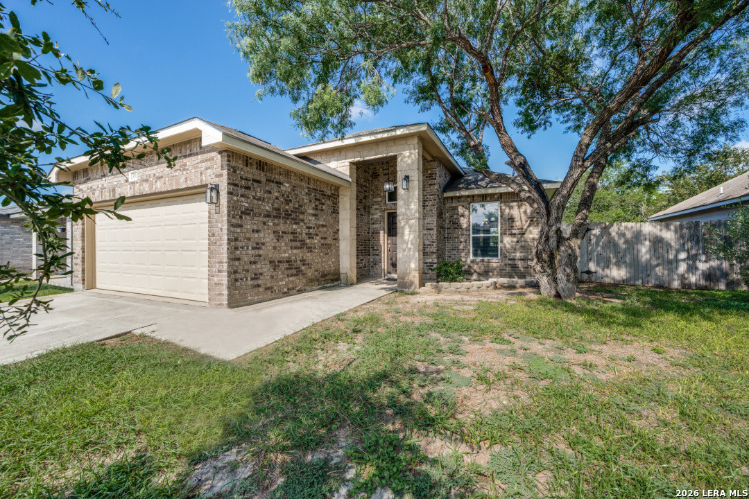 3511 Horizon Lake San Antonio TX 78222