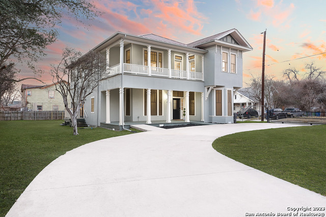 1003 S New Braunfels Avenue San Antonio TX 78210