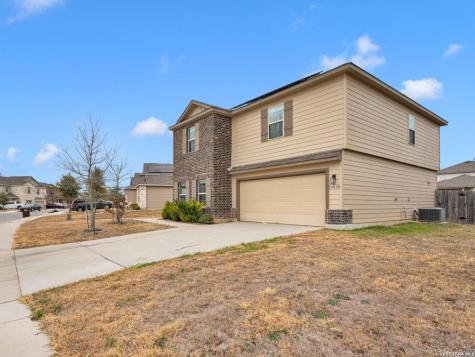 13430 Sendero Roble San Antonio TX 78253