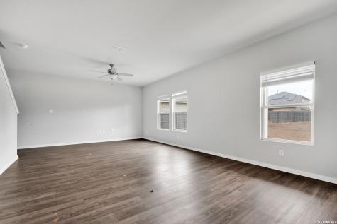 13430 Sendero Roble San Antonio TX 78253