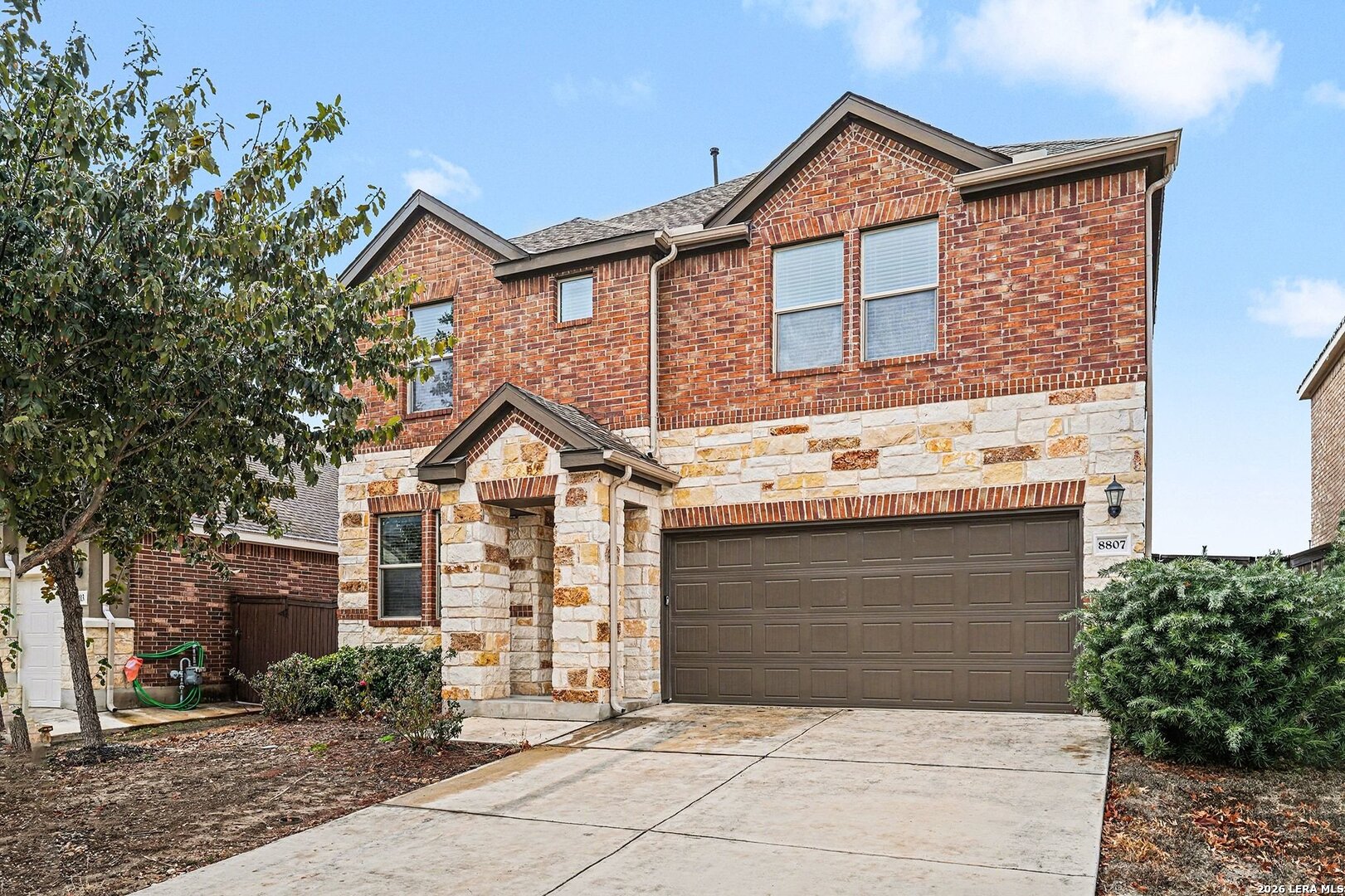 8807 White Crown San Antonio TX 78254