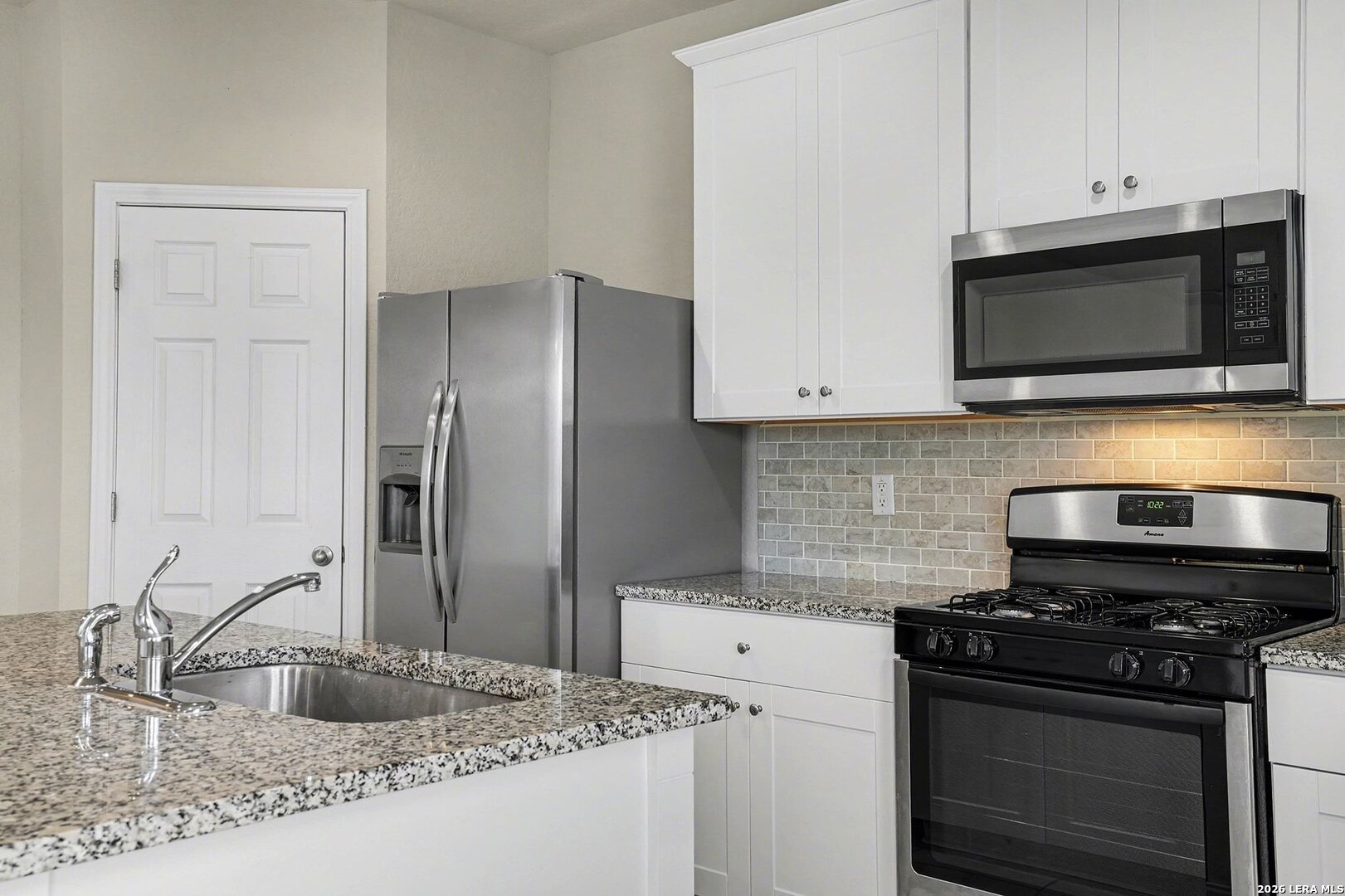 8807 White Crown San Antonio TX 78254