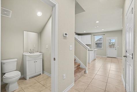8807 White Crown San Antonio TX 78254