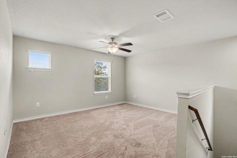 8807 White Crown San Antonio TX 78254