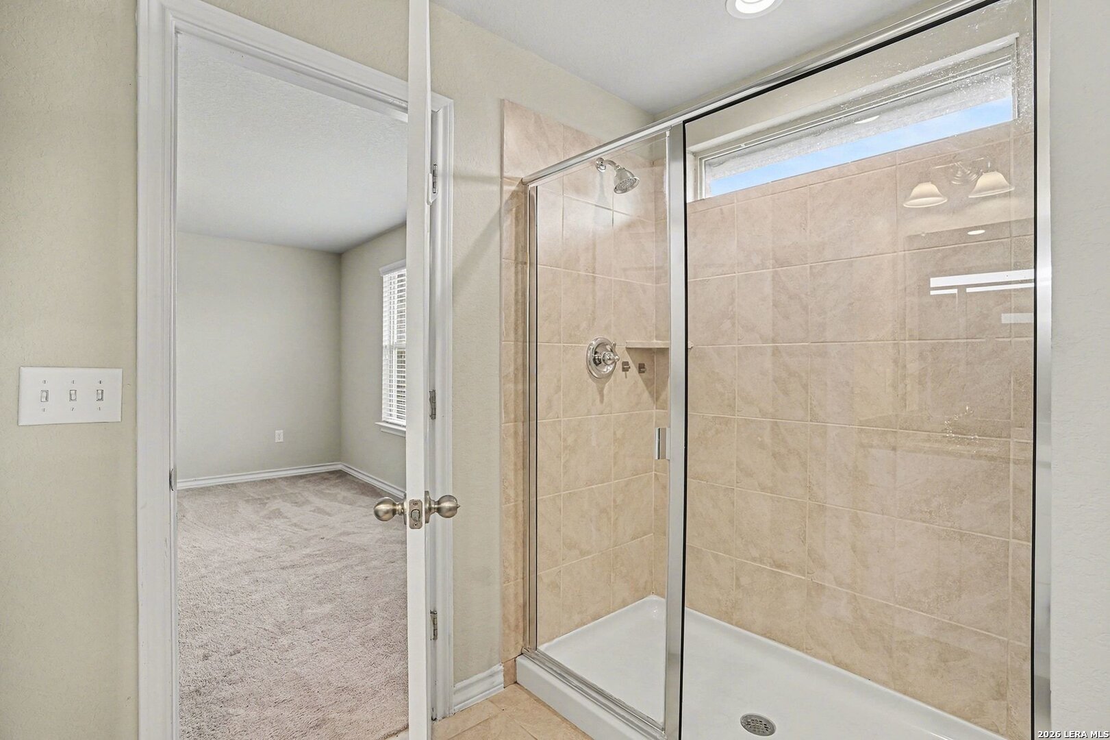 8807 White Crown San Antonio TX 78254