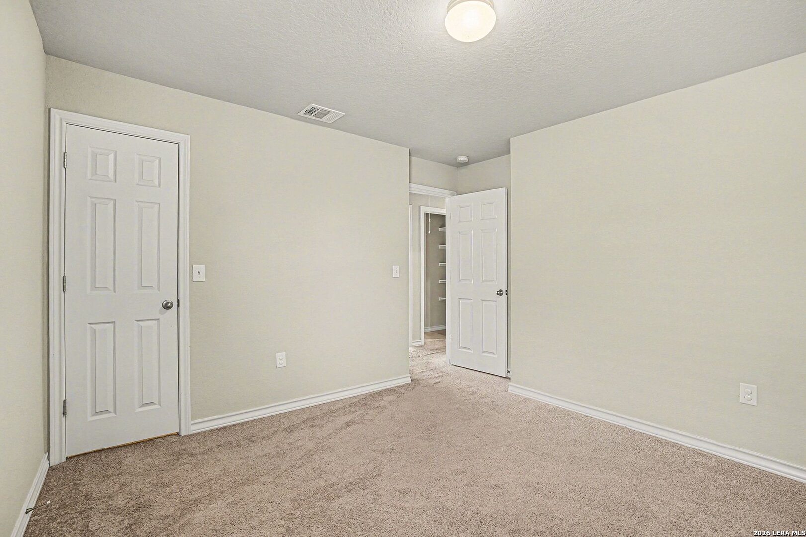 8807 White Crown San Antonio TX 78254