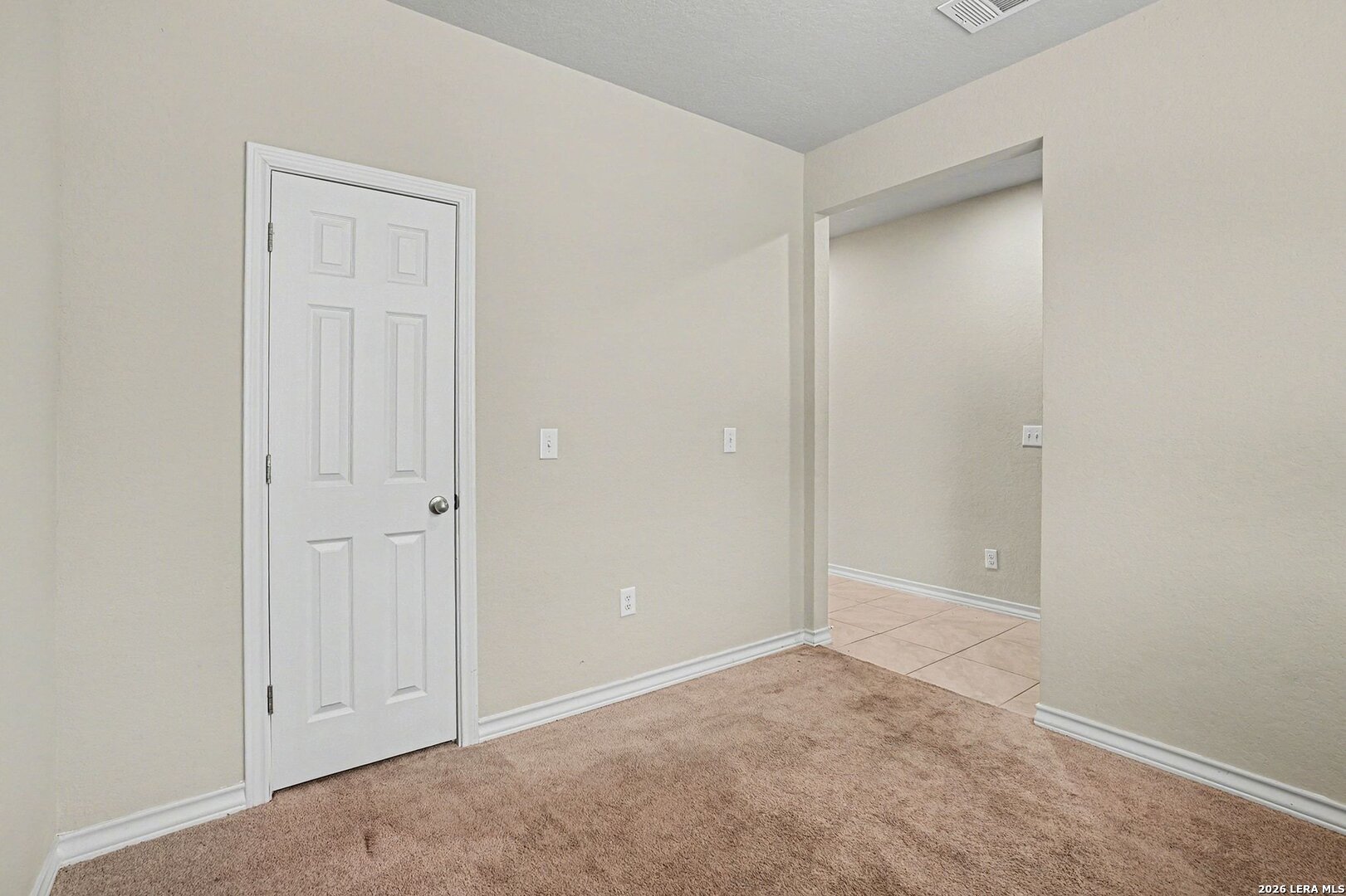 8807 White Crown San Antonio TX 78254