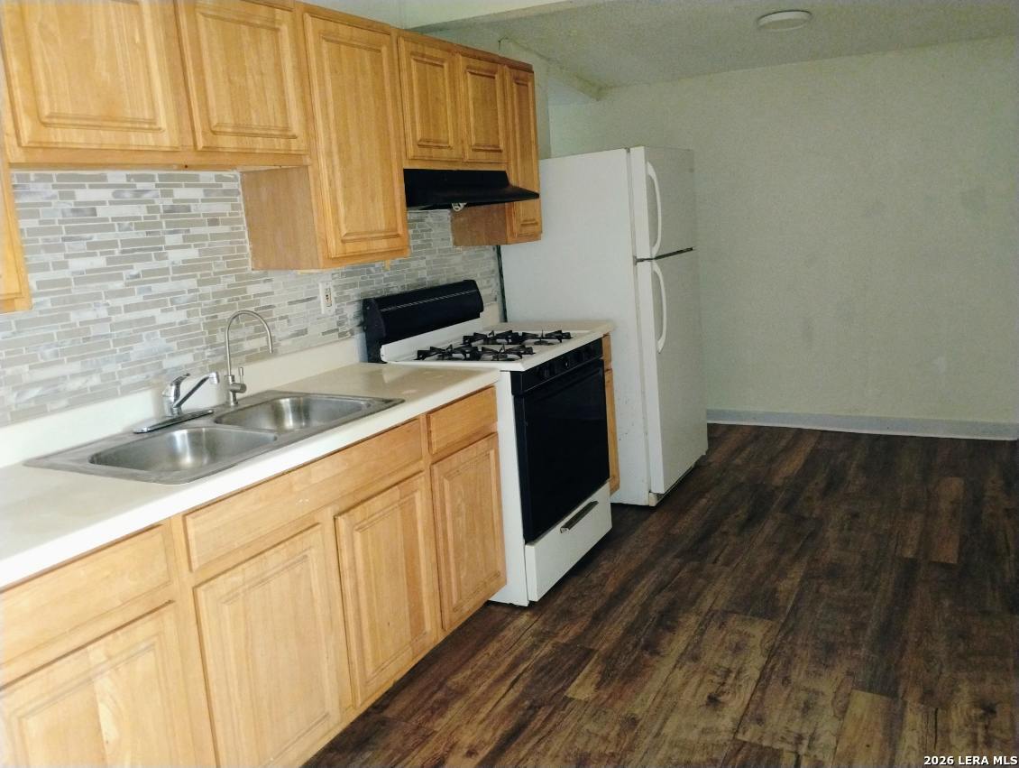 1311 Sanco San Antonio TX 78214