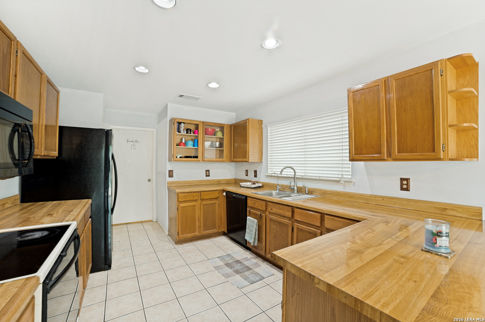 9818 Kenbridge Drive San Antonio TX 78250