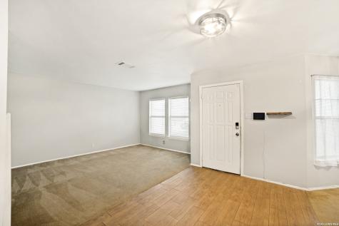 9818 Kenbridge Drive San Antonio TX 78250