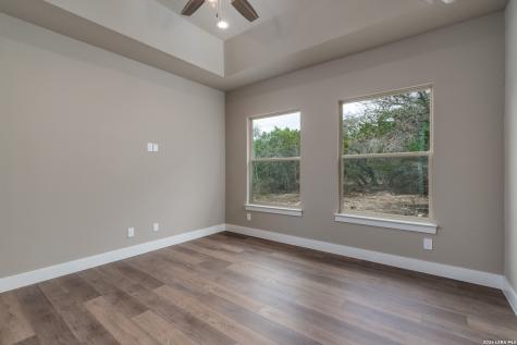 153 Spotted Horse Trail Bandera TX 78003