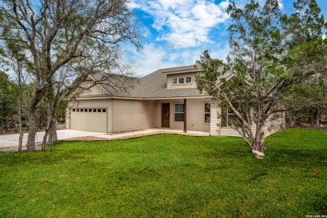 153 Spotted Horse Trail Bandera TX 78003