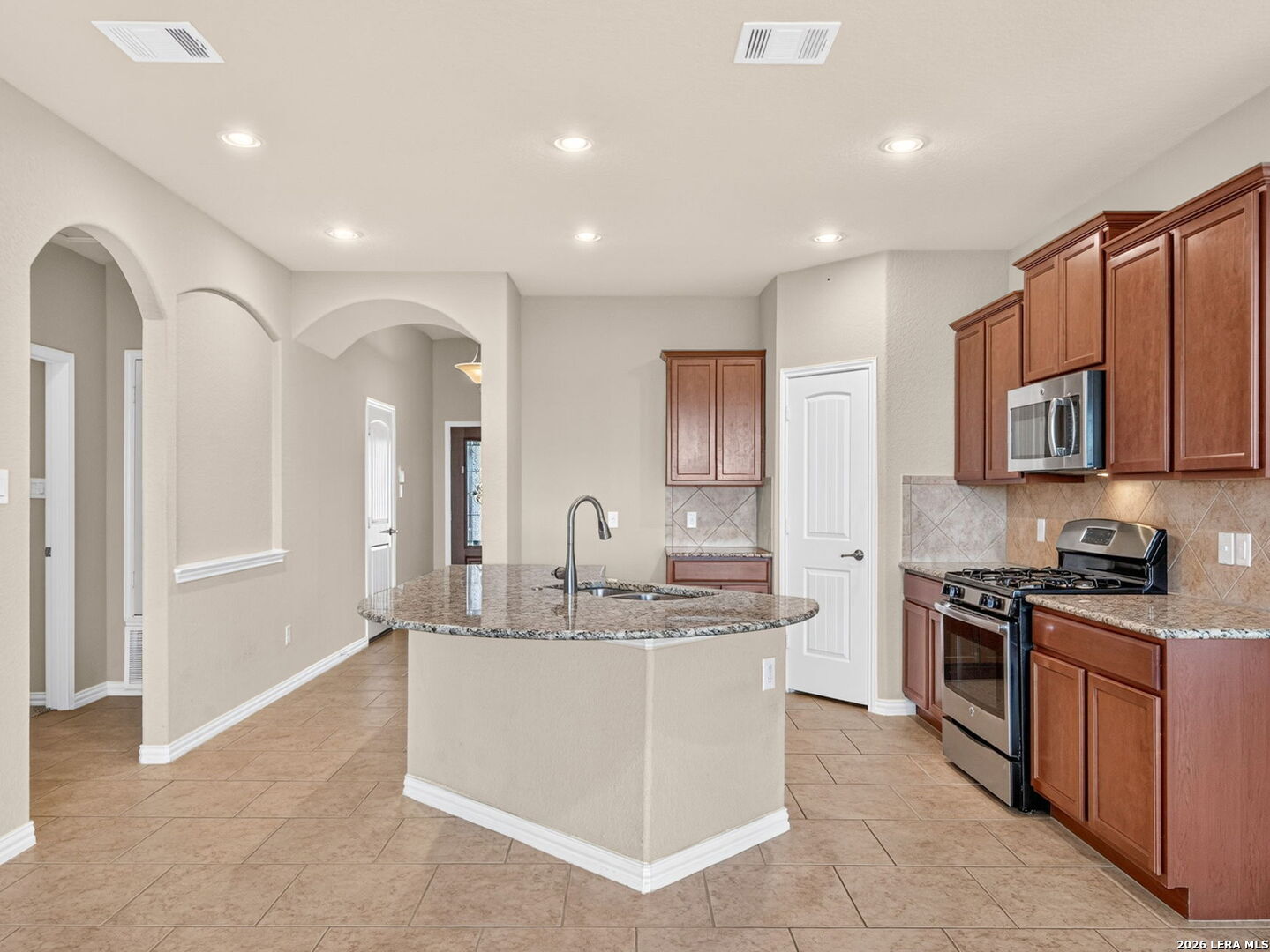 5818 Akin Place San Antonio TX 78261
