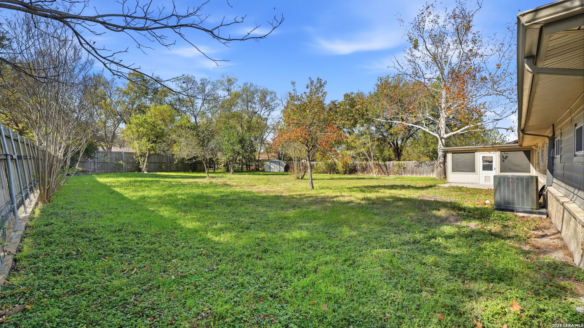 1032 S Mesquite Avenue New Braunfels TX 78130