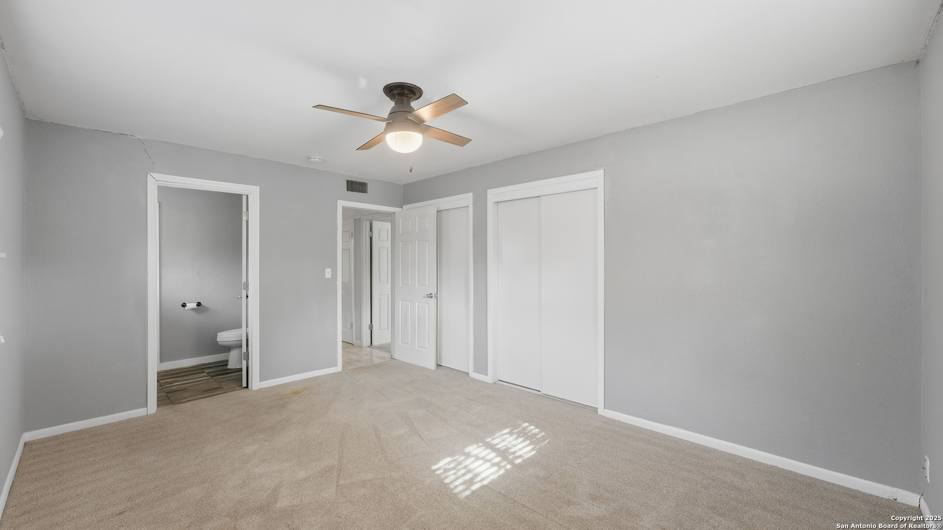 1032 S Mesquite Avenue New Braunfels TX 78130