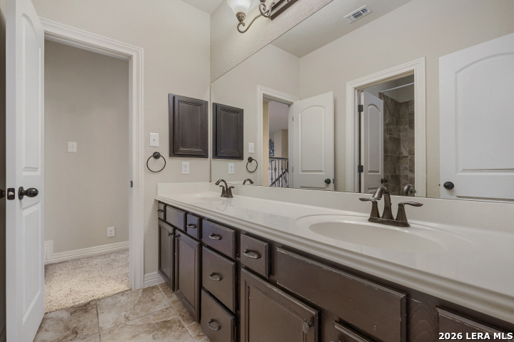 8706 Woodland Bend San Antonio TX 78255