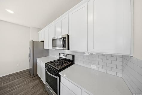 243 Kinsley New Braunfels TX 78130