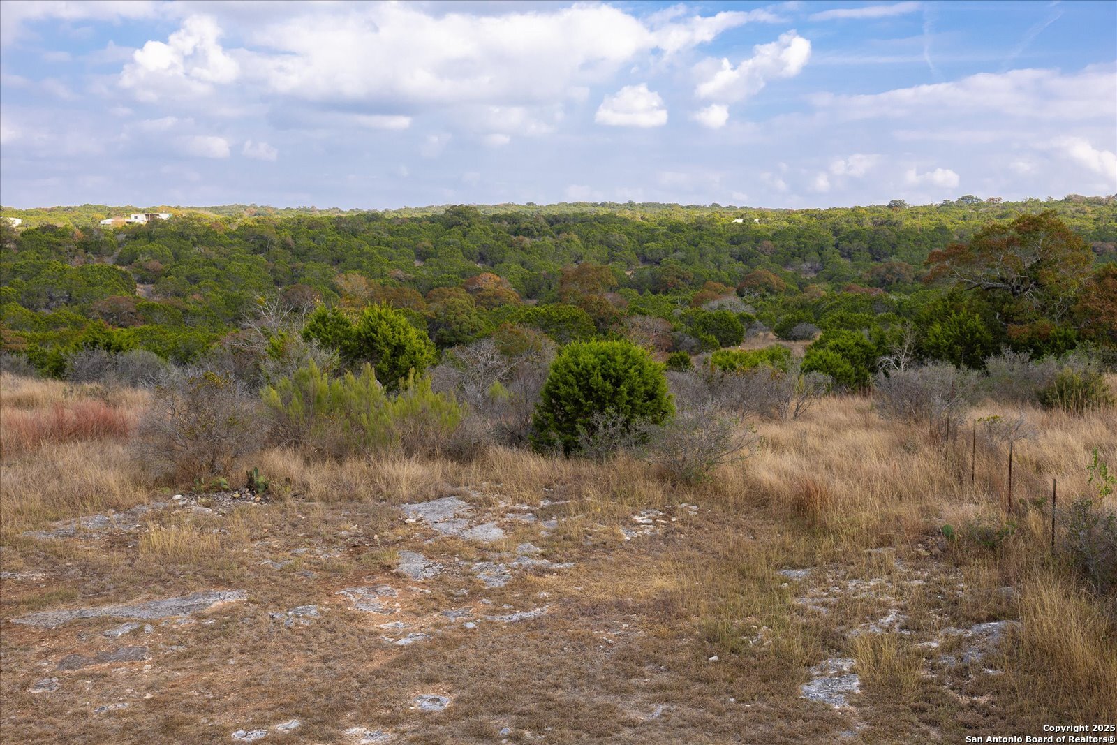 127 Camp Alzafar Boerne TX 78006