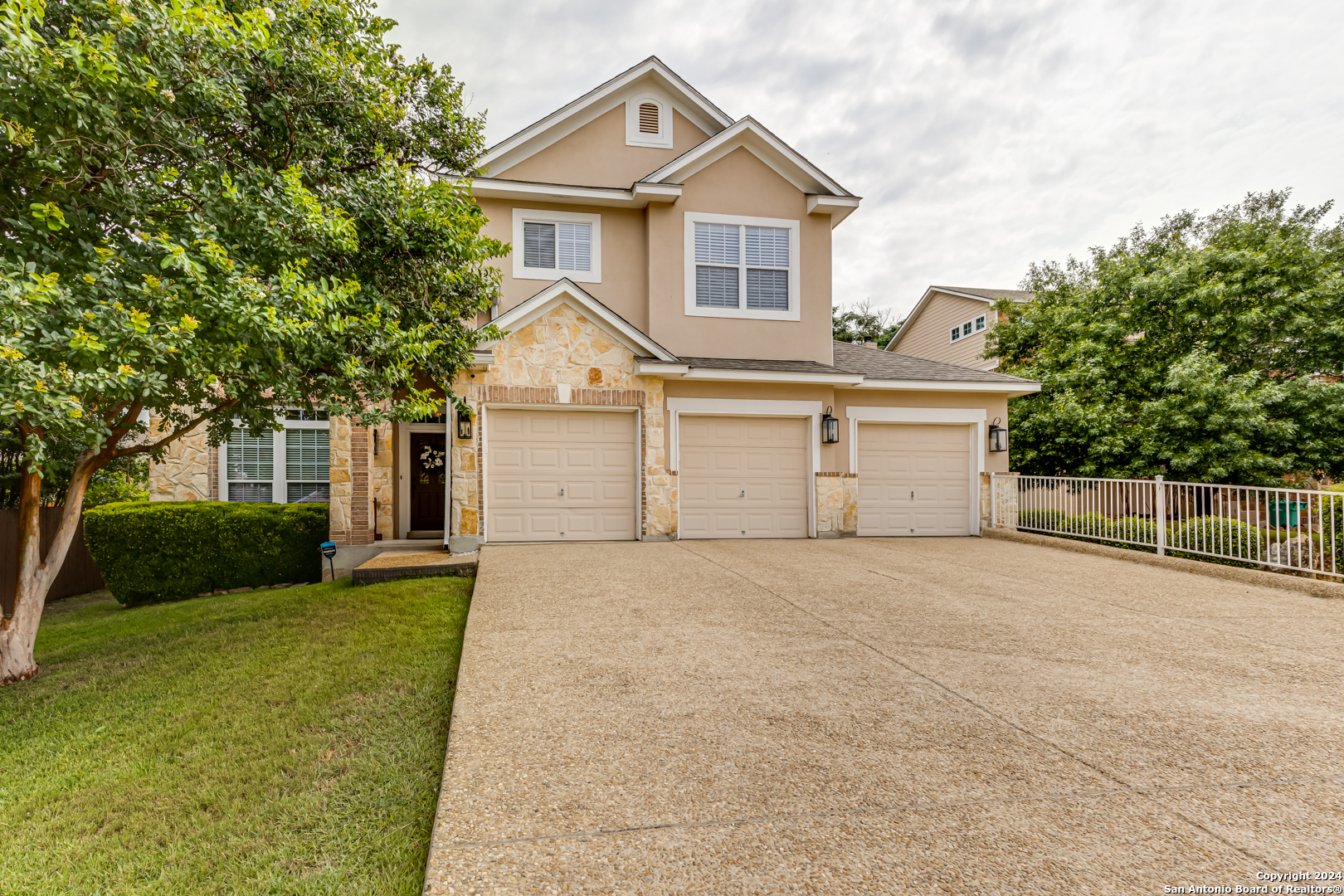 807 Willow Knoll Cove San Antonio TX 78216