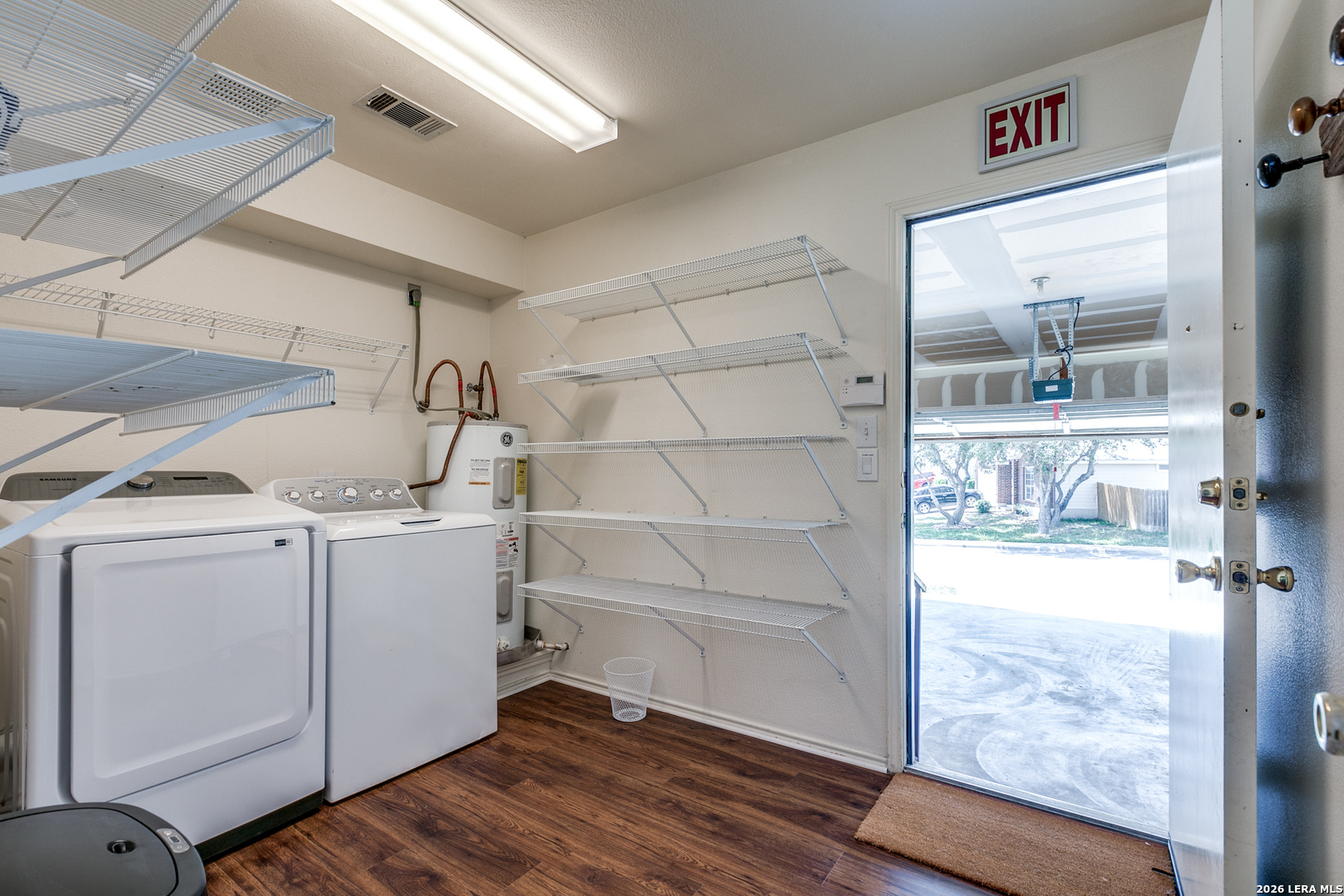 1306 Bobcat Pass San Antonio TX 78251