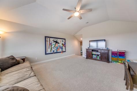 71 Mariposa Parkway W Boerne TX 78006