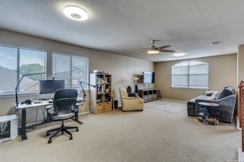 8507 Driftwood Hill San Antonio TX 78255