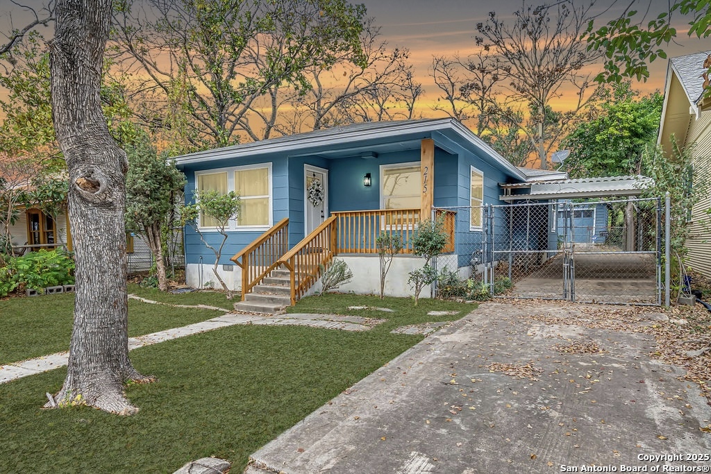 215 Cunningham Avenue San Antonio TX 78215