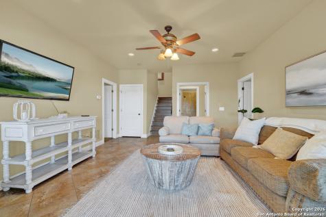 1745 W Lakeside Canyon Lake TX 78133