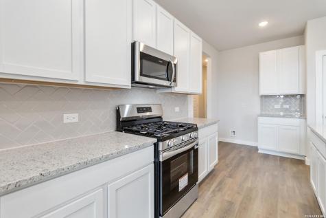 6122 Quiet Oak Place San Antonio TX 78219