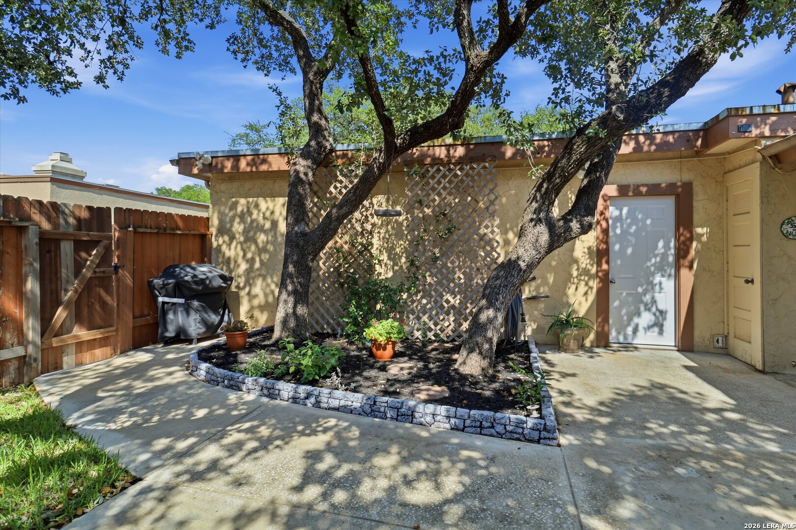 16202 Avenida Del Luna San Antonio TX 78232
