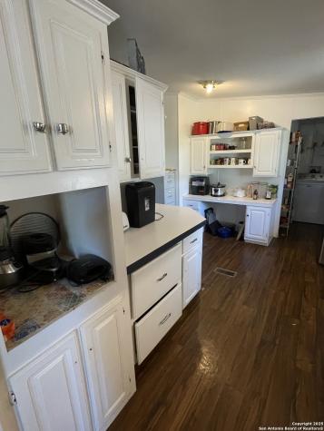 538 County Road 4510 Hondo TX 78861